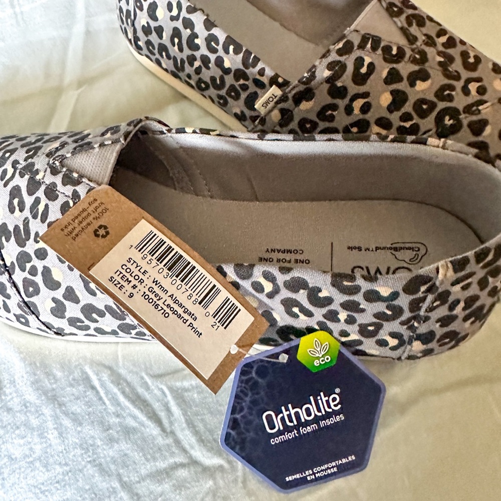 Toms Leopard Print Slip-On Flats - Beige, Black, Brown - Picture 3 of 5